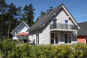 K 72 - schickes Ferienhaus mit Sauna, Garten & Sonnenterrasse in Röbel an der Müritz